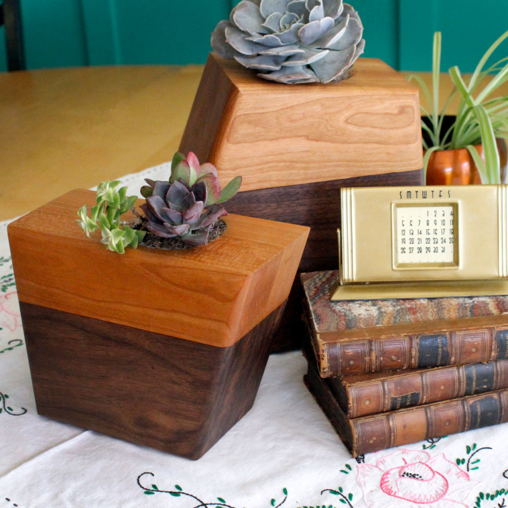 The Living Urn Planter Keepsake - Endswell