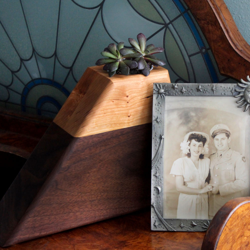 The Living Urn Planter - Eternal Peace